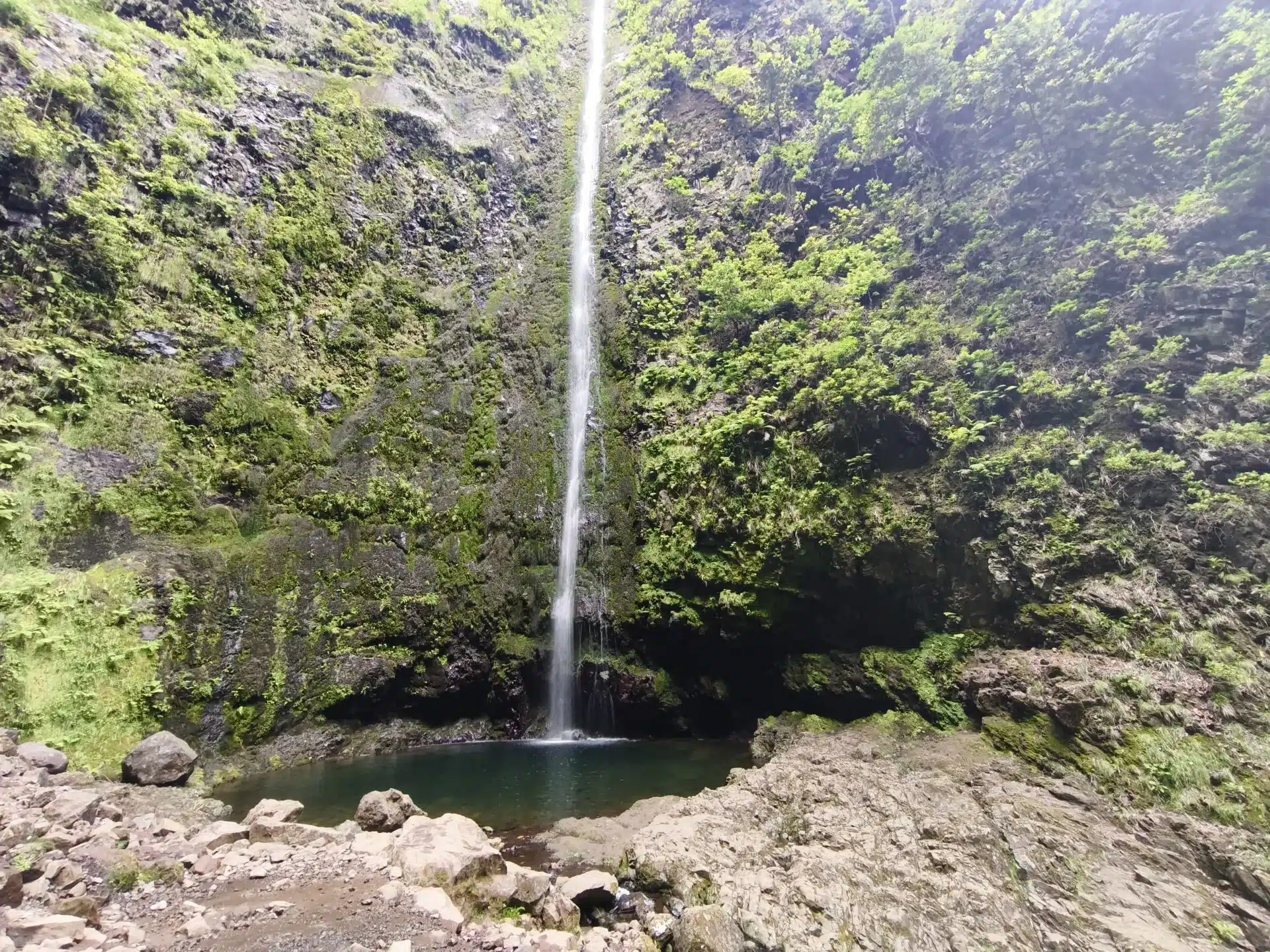 caldeirao verde - hiking transfers